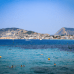 Deportes acuáticos en Jávea: una experiencia única en el mar