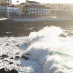 Previsiones de surf en Las Américas, Tenerife | Descubre las impresionantes olas