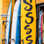 Encuentra las mejores tiendas de surf cerca de las playas de Andalucía